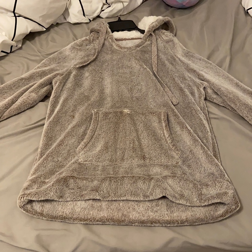 fuzzy inside hoodie small stain